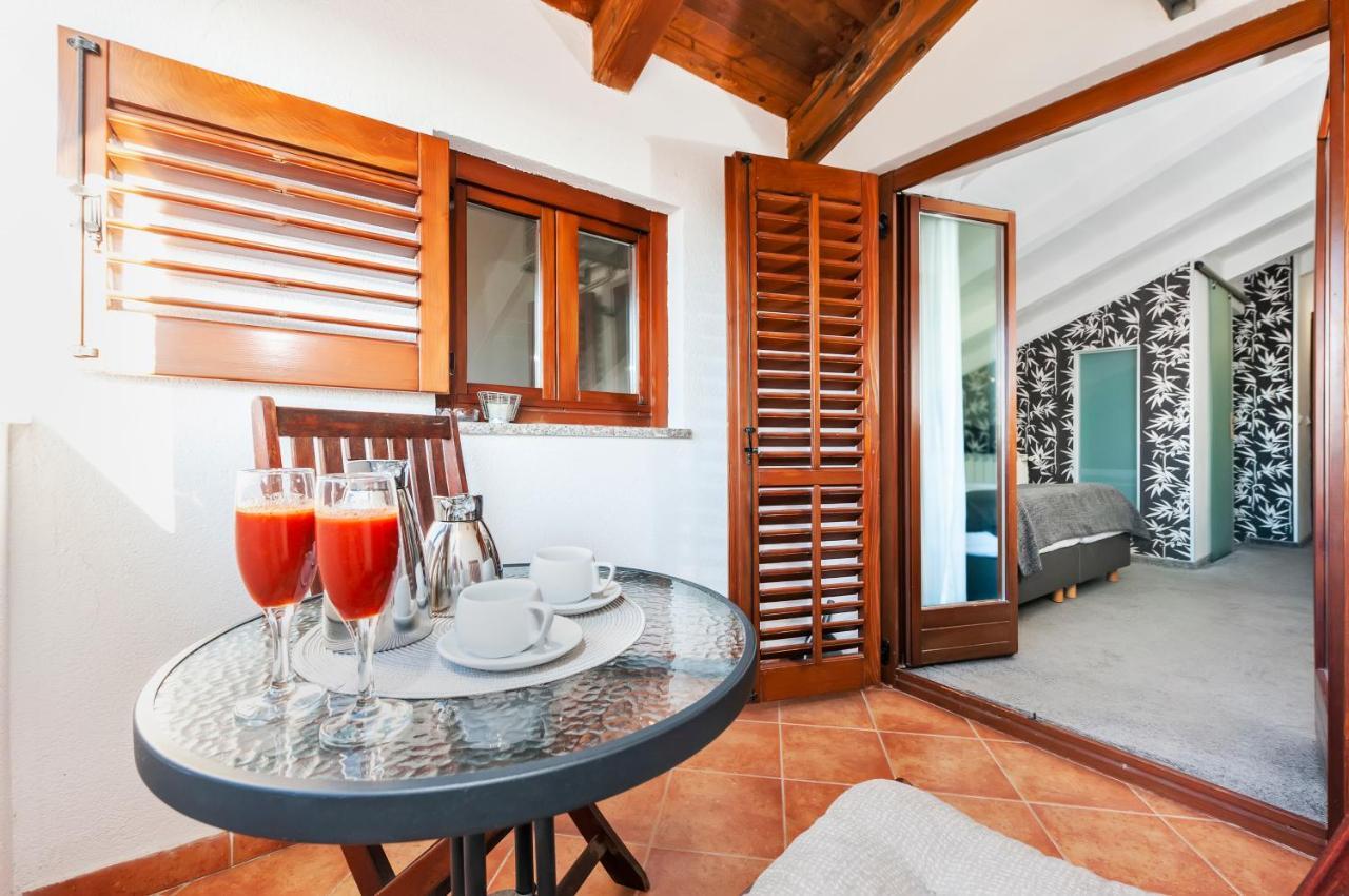 Villa Milli B&B โรวีน ภายนอก รูปภาพ