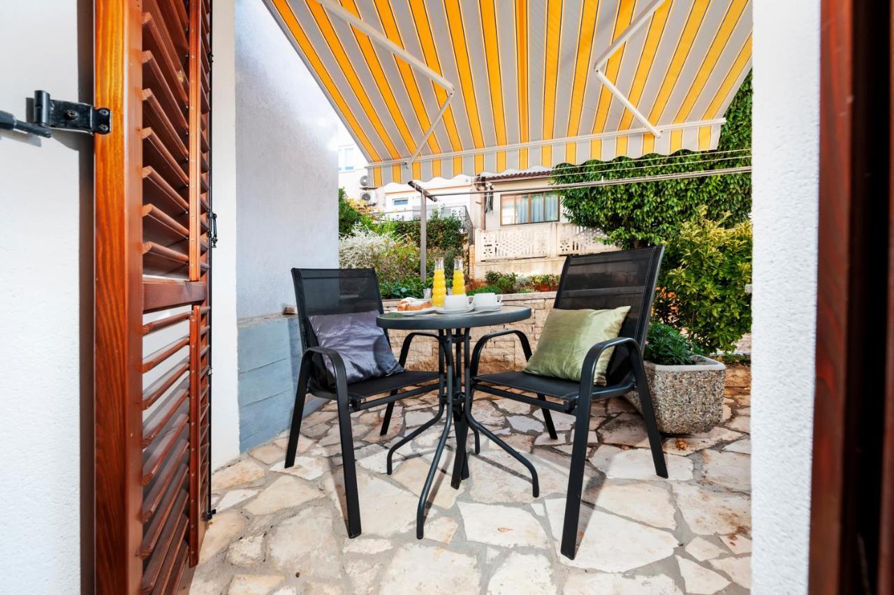 Villa Milli B&B โรวีน ภายนอก รูปภาพ
