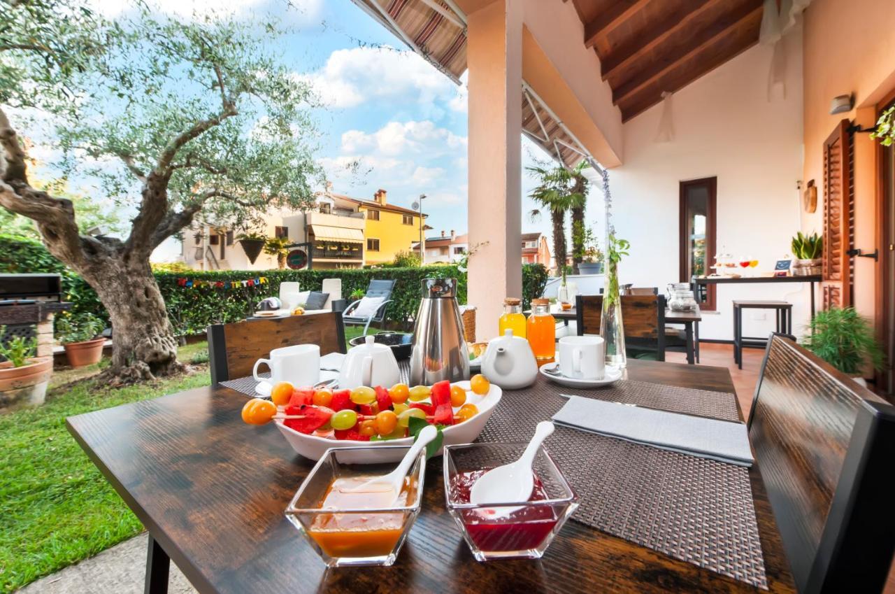 Villa Milli B&B โรวีน ภายนอก รูปภาพ