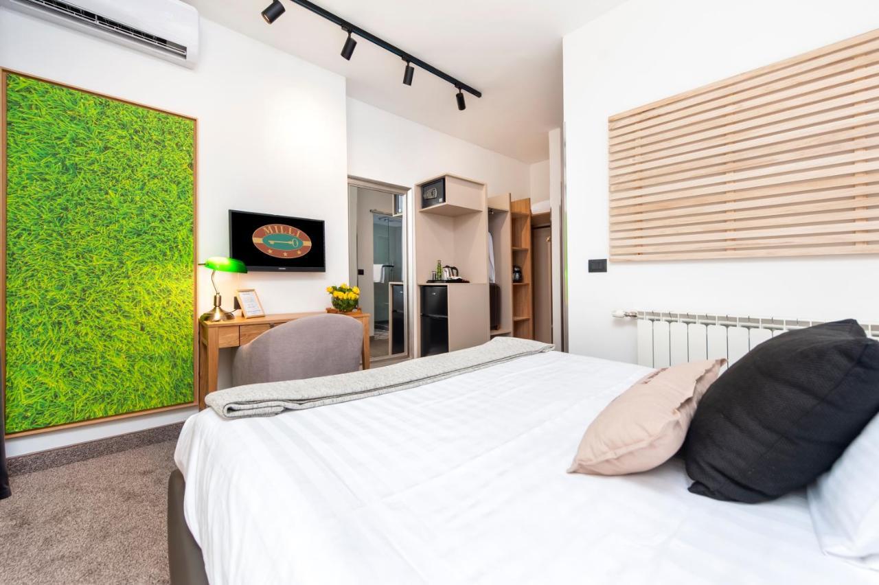 Villa Milli B&B โรวีน ภายนอก รูปภาพ