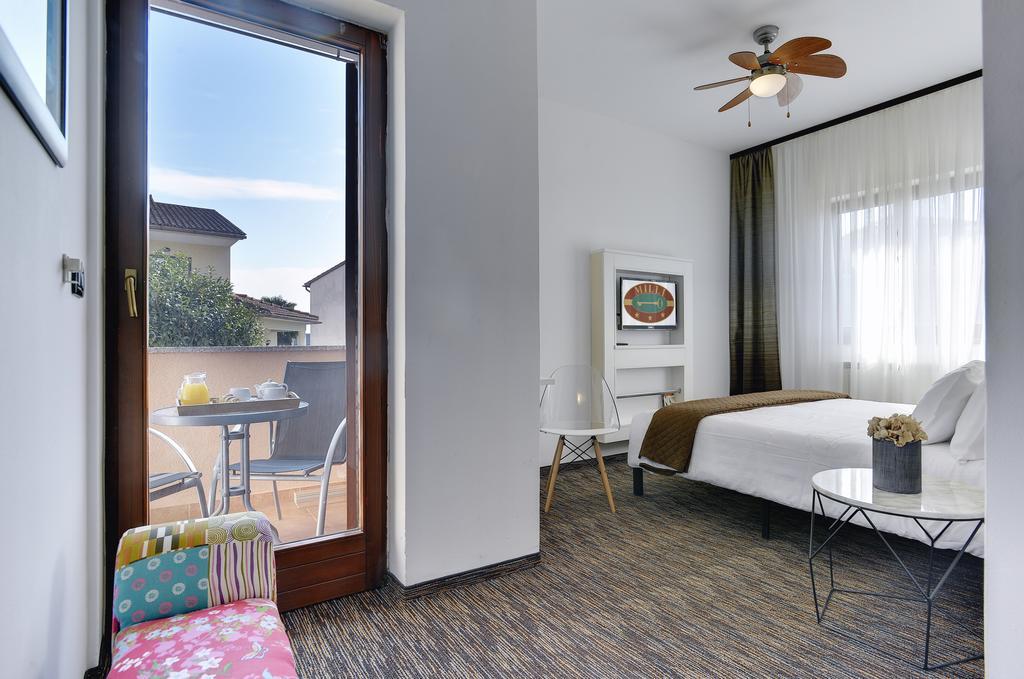 Villa Milli B&B โรวีน ภายนอก รูปภาพ